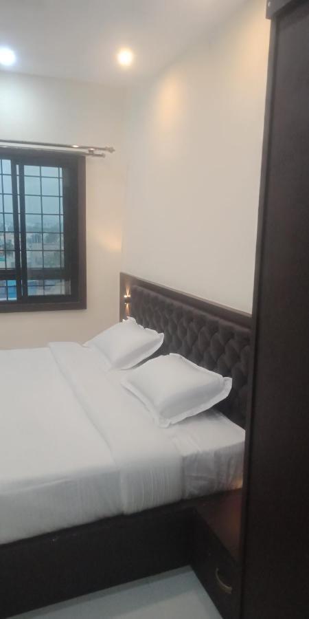 M G Residency Otel Chikmagalūr Dış mekan fotoğraf