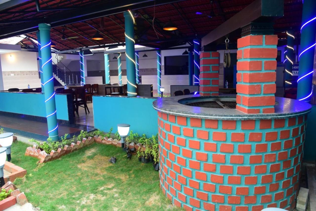 M G Residency Otel Chikmagalūr Dış mekan fotoğraf