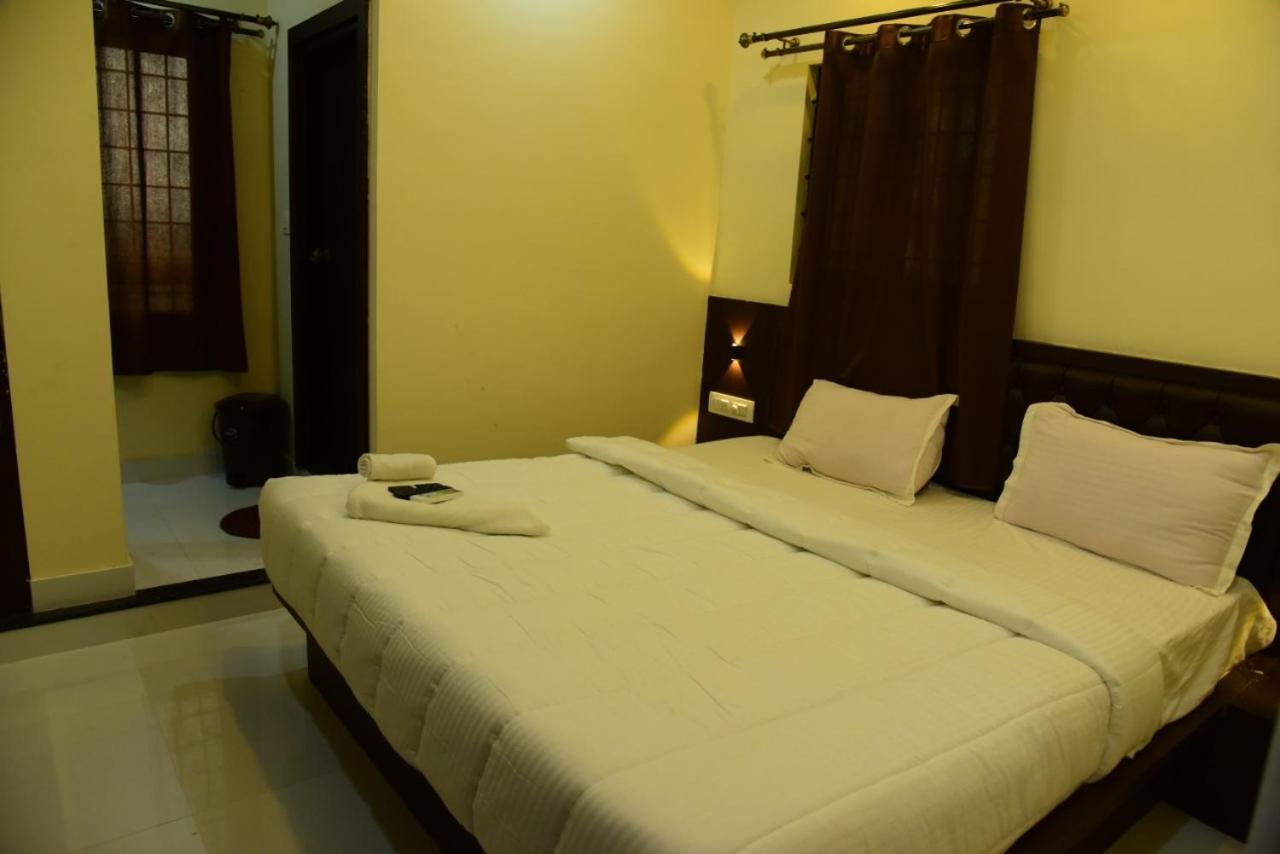 M G Residency Otel Chikmagalūr Dış mekan fotoğraf