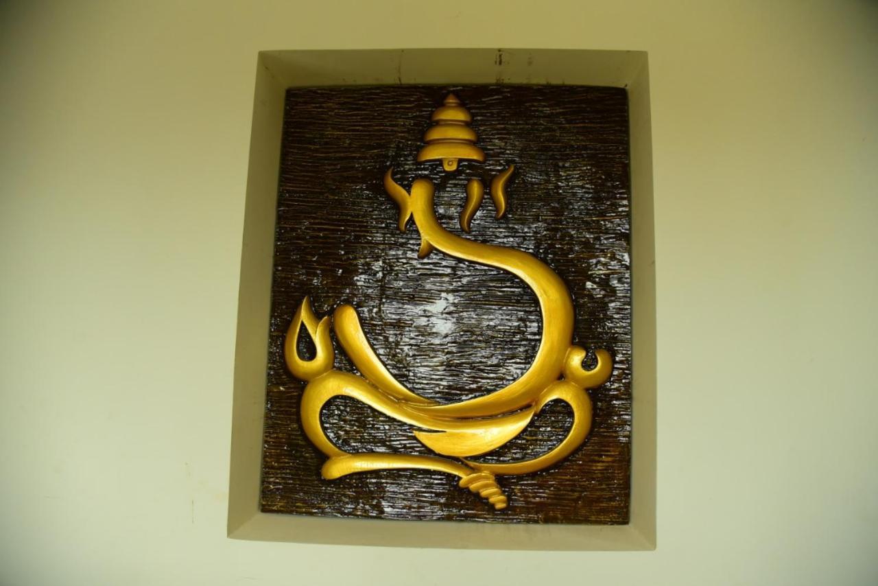 M G Residency Otel Chikmagalūr Dış mekan fotoğraf