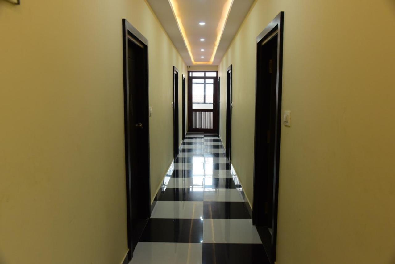 M G Residency Otel Chikmagalūr Dış mekan fotoğraf